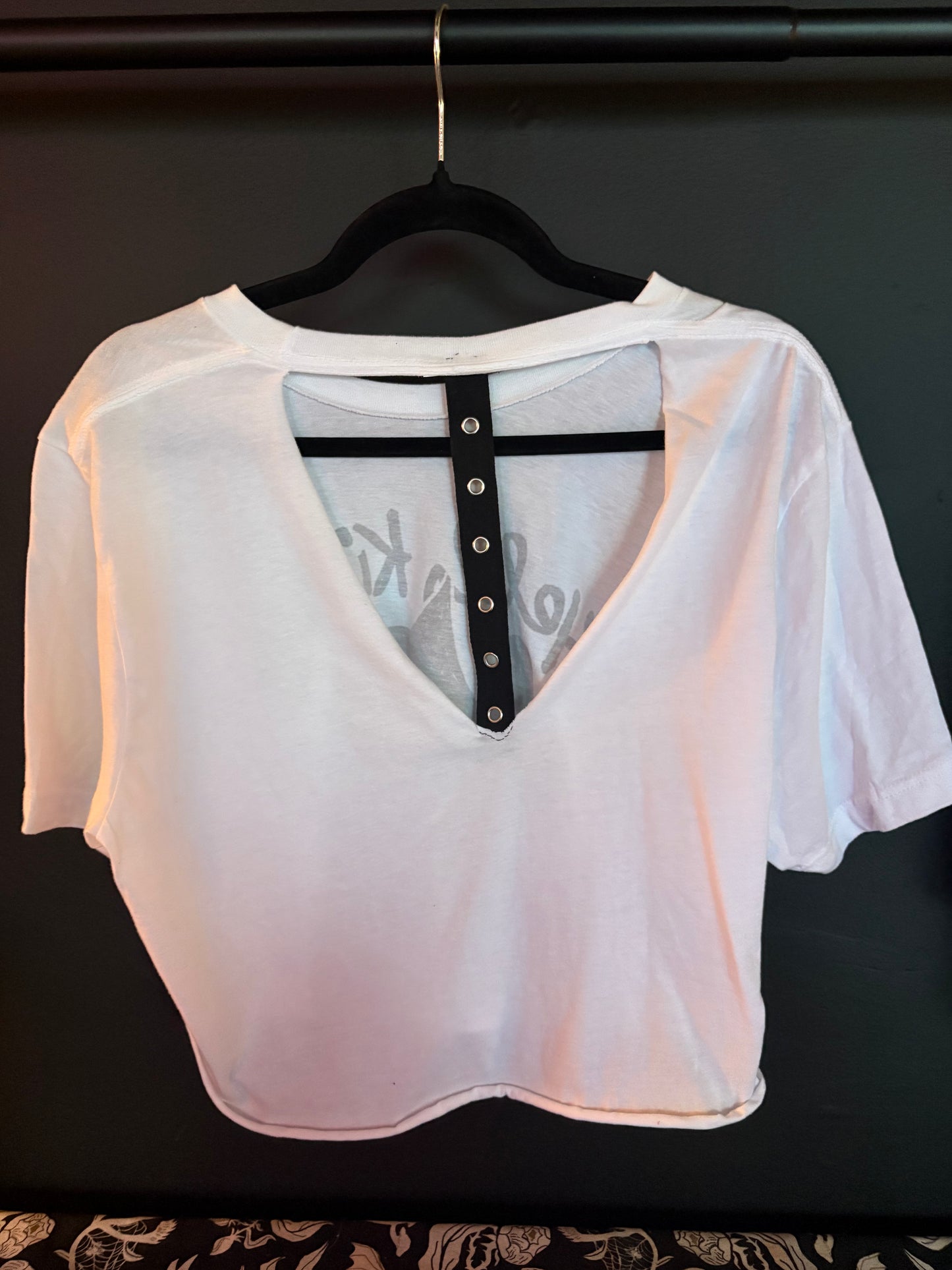 HELL KITTY custom cropped shirt