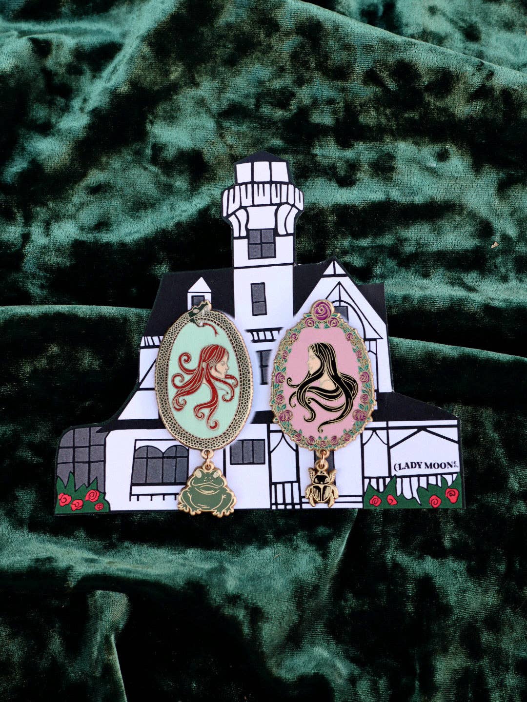 Sally + Gilly Owens Pin Set